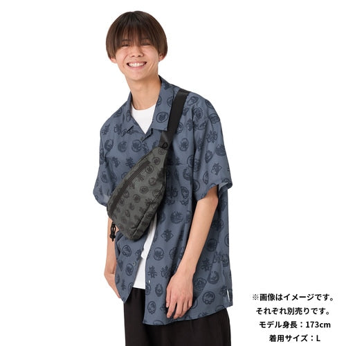 'Bolso de Cuerpo Pokémon Estampado de Pueblo de Shelmet'