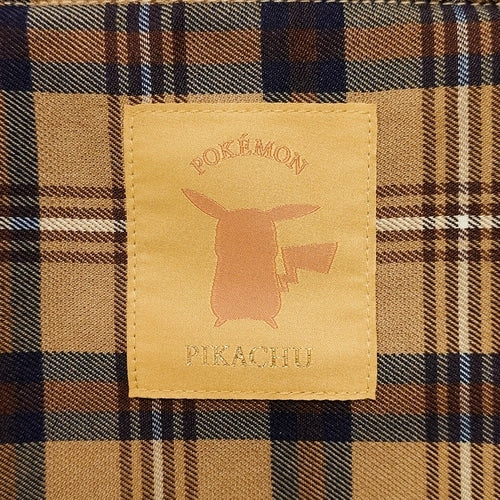 Bolso de tela a cuadros con diseño de Pikachu