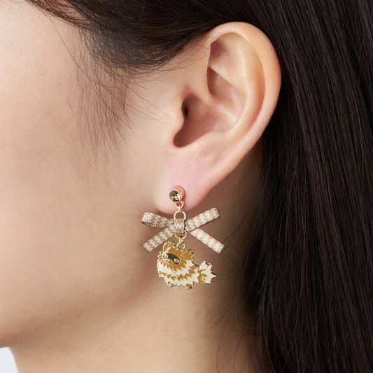 Aretes únicos: Zigzagoon & Galarian Zigzagoon. Accesorio de moda.