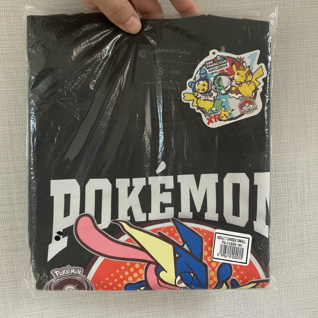 Playera Negra de Greninja Worlds 2026 San Francisco Exclusive (S)