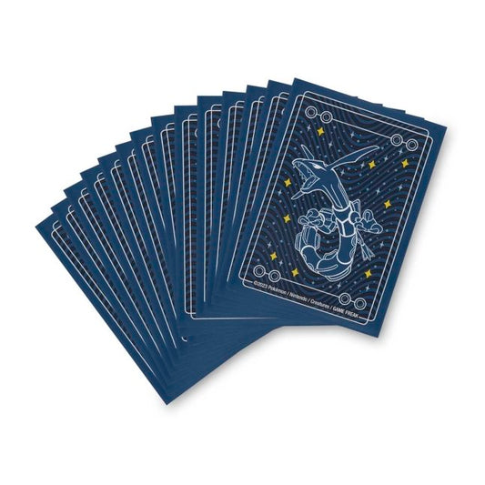 Protector de Cartas Premium: Rayquaza Among the Stars