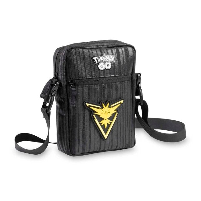 Bolso cruzado Team Instinct de Pokémon GO.