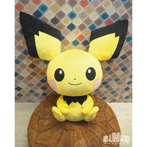 Pichu Gigante